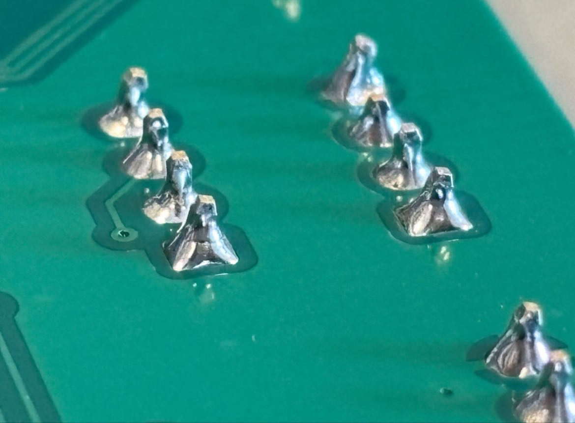 军工PCB插件与SMD元件激光焊接方案 - 激光焊接技术资讯 | 镭宇科技